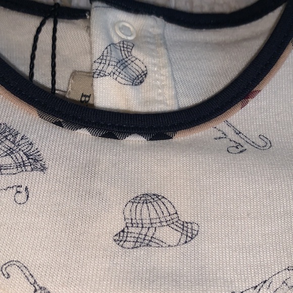NWT Burberry Rainy Day Top 12M Baby Girl Raincoats & Umbrellas - Picture 3 of 14